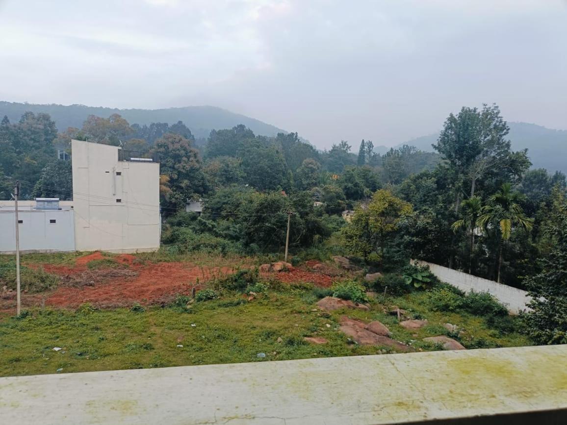 Hilltop Heaven Villa Yelagiri Exterior photo